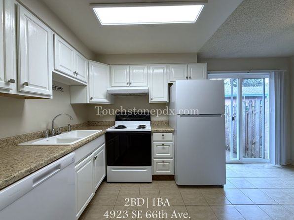 4921 SE 66th Ave #43749