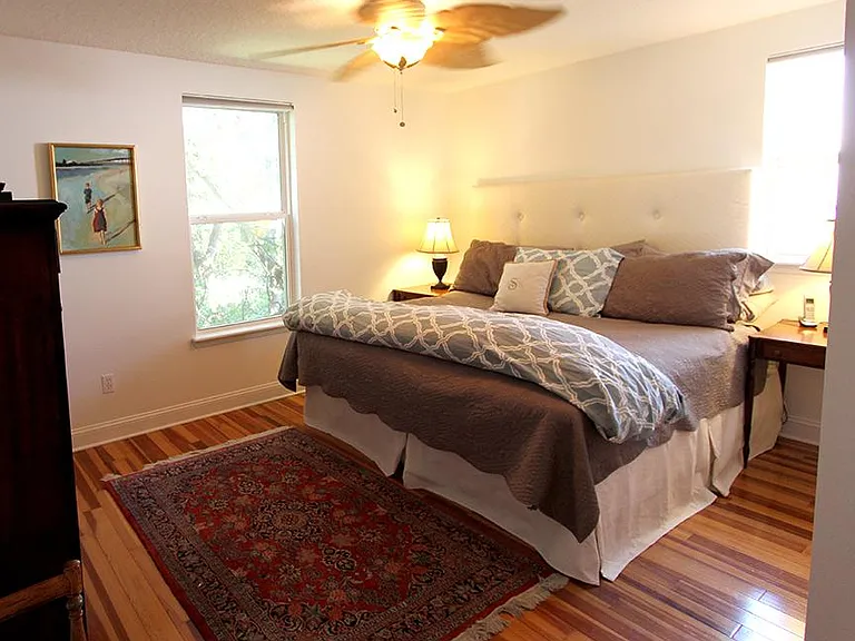 2379 Seminole Rd — Photo 6