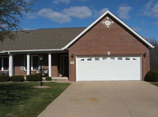 5225 Willis Ave, Godfrey, IL 62035