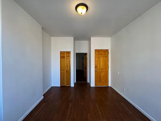 Rented by Pear NYC LLC | media 9