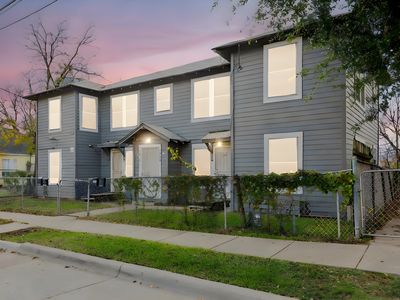 1906 Grainger St, Fort Worth, TX, 76110