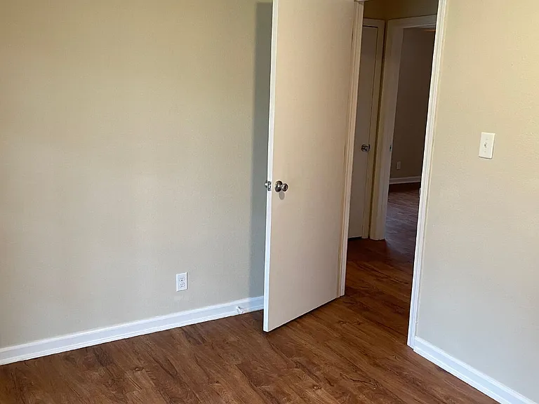 1508 Smoot Dr #B — Photo 9