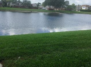 123 Springdale Cir, Palm Springs, FL 33461