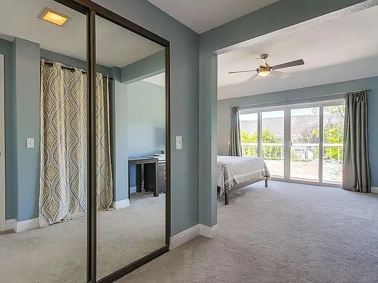 13563 Longfellow Ln — Photo 23