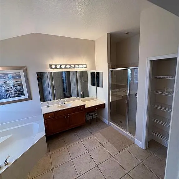 9718 Pineola Dr — Photo 26