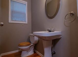 438 Hearthstone Way, Woodstock, GA 30189