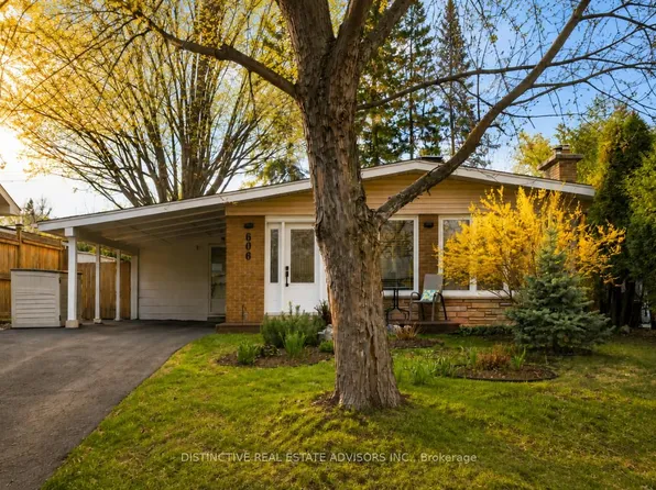 606 Dickinson Ave, Ottawa, ON K1V 7J4