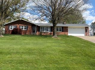 67541 W Almar Ln, Saint Clairsville, OH 43950
