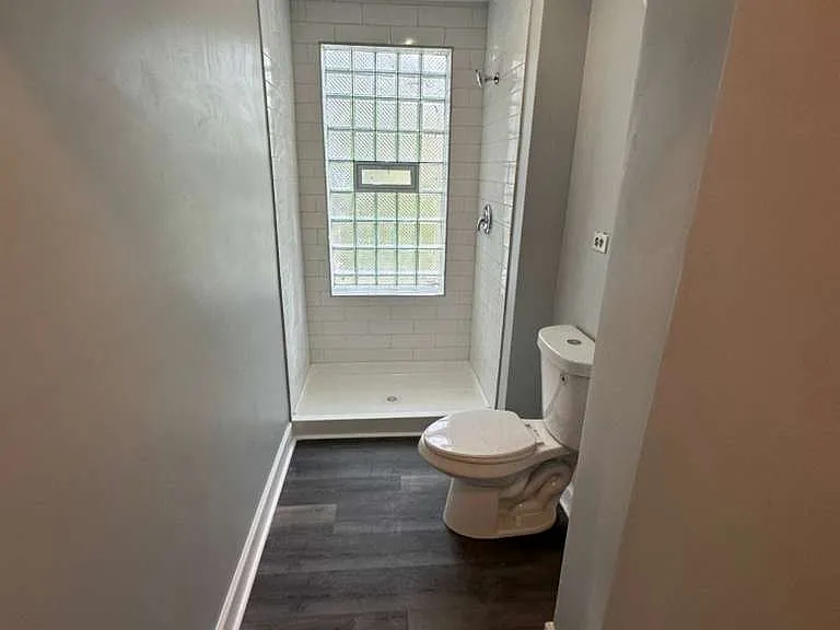37 Cumnor Rd #1 — Photo 3