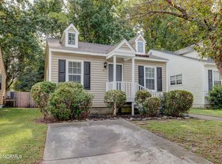 617 Varsity Dr, Wilmington, NC 28403