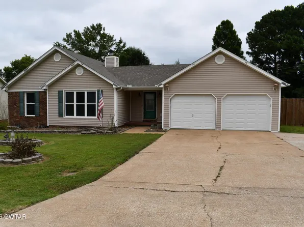 126 Buttonwood Dr, Jackson, TN 38305