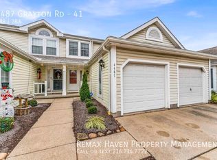 4487 Grayton Rd #41, Cleveland, OH 44135