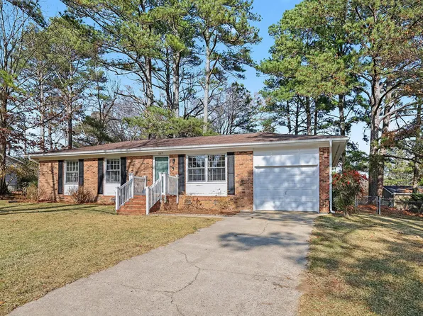 507 Queen Guenevere Trl, Garner, NC 27529