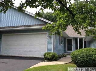 2008 28th Ave NW, Saint Paul, MN 55112