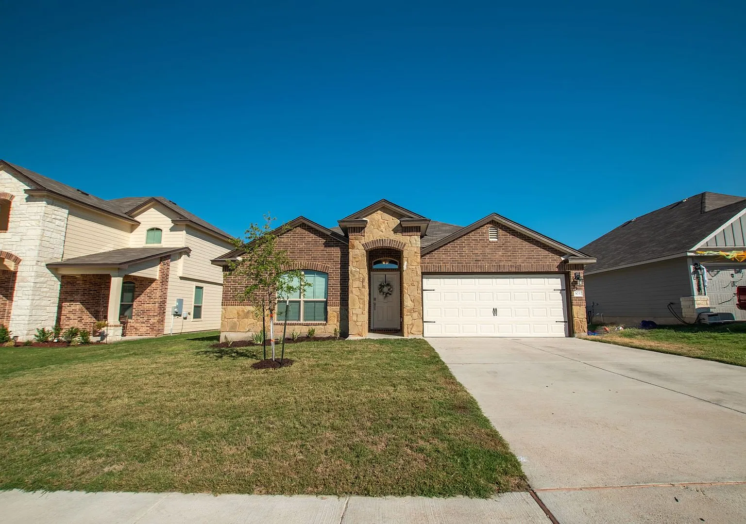 Creekside Hills 3/2 Home Built in 2022! — Photo 1