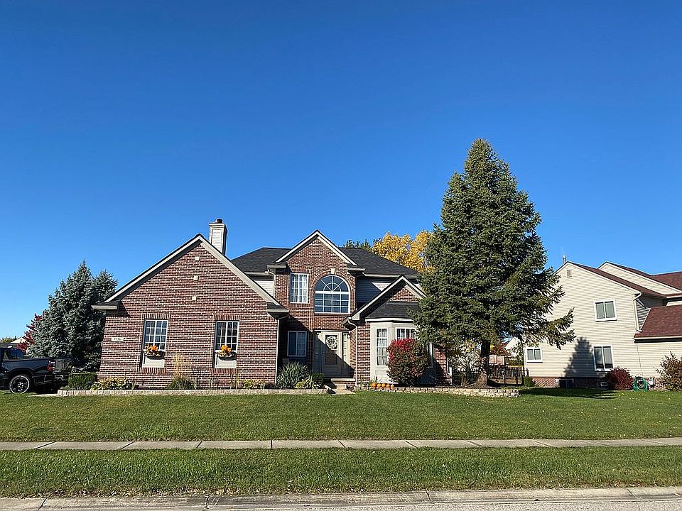 1st image of 7756 Pioneer Dr