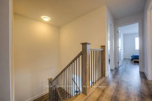 154 Sycamore St — Photo 16