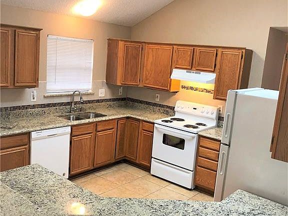 4th image of 2728 Galemeadow Dr
