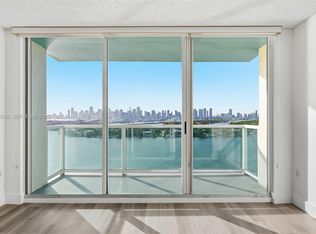 The Floridian - 650 West, Miami Beach, FL 33139