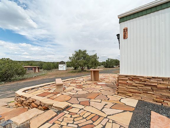 4th image of 2385 W County Line Cir