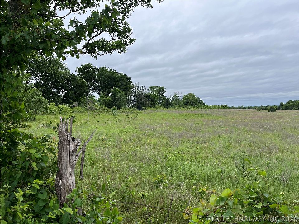 1st image of Crow Rd