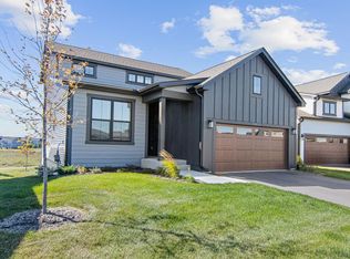6757 Allen Ct, Inver Grove Heights, MN 55077