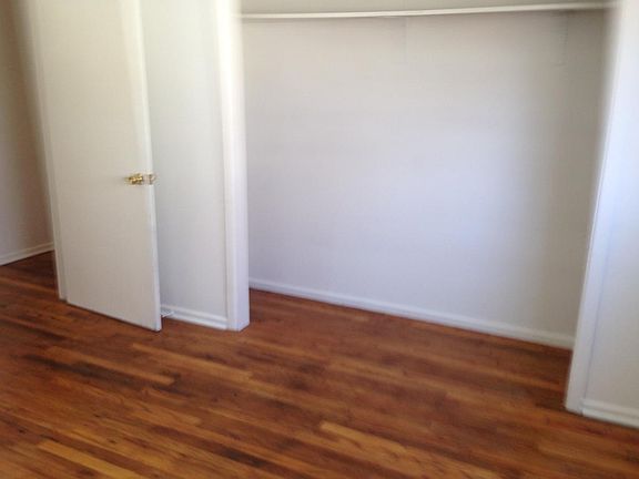4th image of 519 Lincolnshire Dr