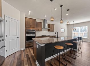 3735 Autumn Creek Dr, Fuquay Varina, NC 27526