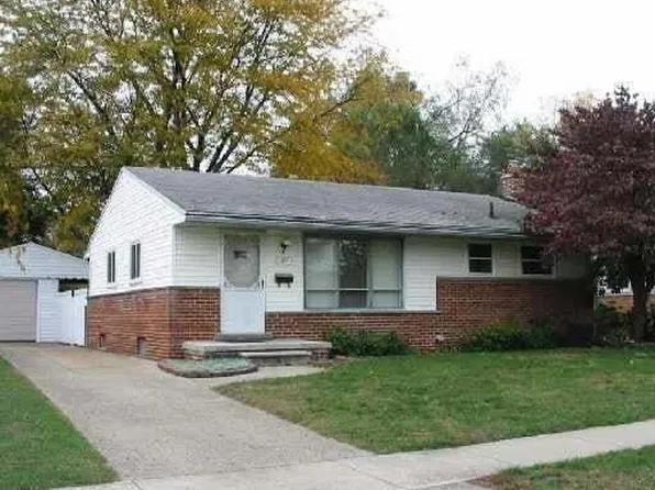 980 Nash Ave, Ypsilanti, MI 48198