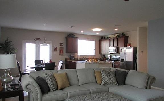 3rd image of 2300 Windsor Farms Dr