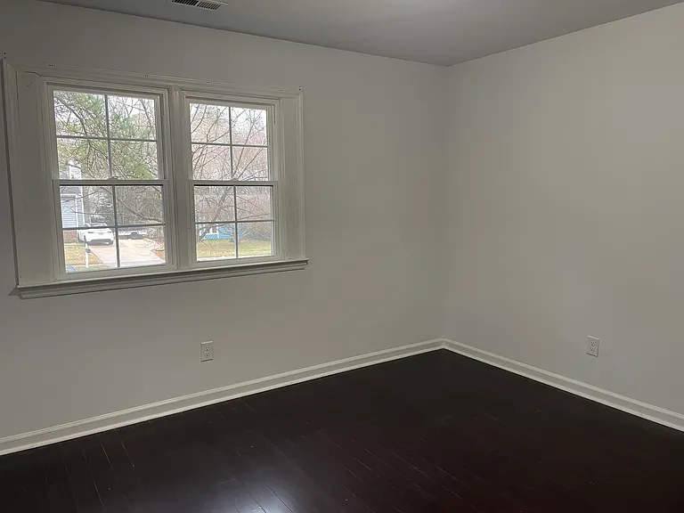 6909 Glendower Rd #B — Photo 31