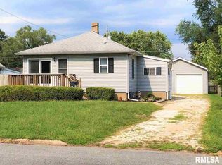 1419 Fisher St, Pekin, IL