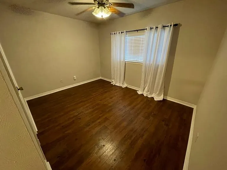 907 Welsh Ave — Photo 10