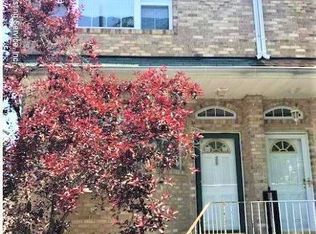 21 Blaise Ct, Staten Island, NY 10308