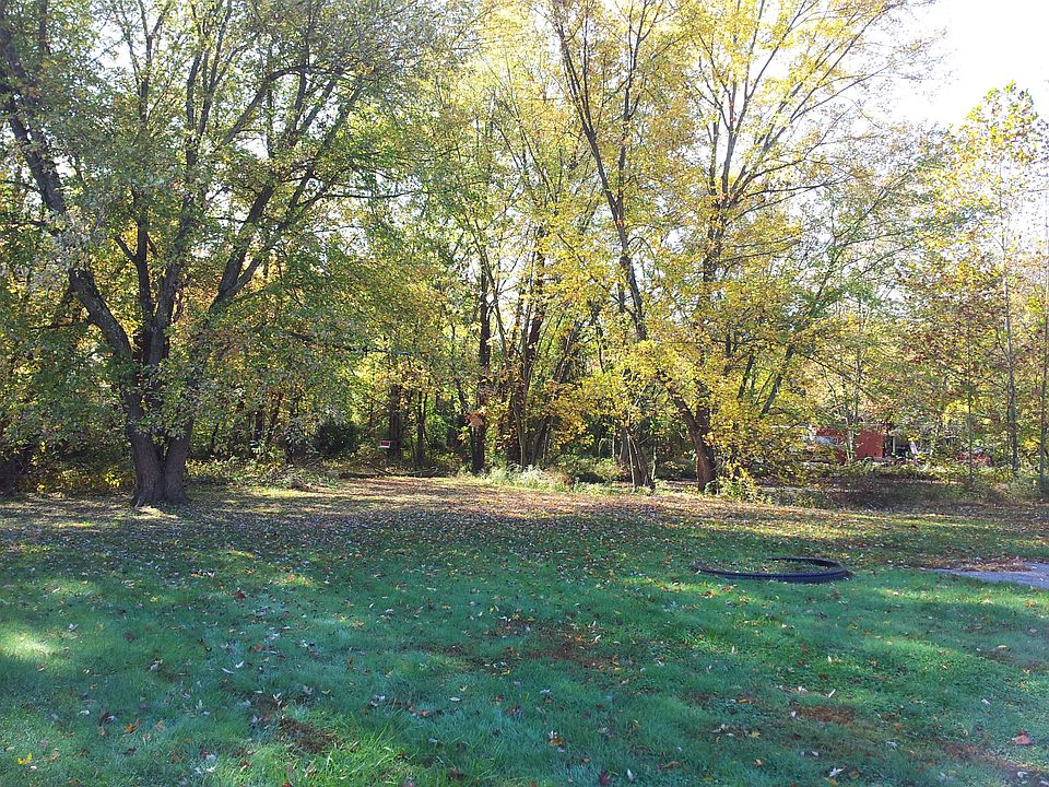 2nd image of 47 Private Drive 9352