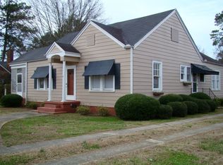 403 Heyward Ave, Honea Path, SC 29654