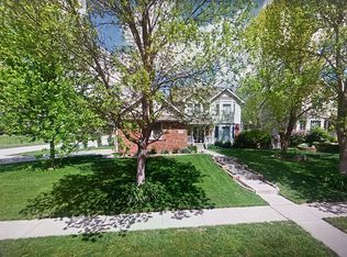 4800 Deer Creek Dr, Lincoln, NE 68516