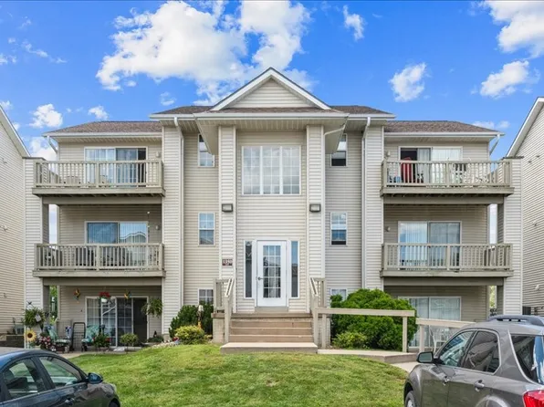 1350 44th St Unit C, Marion, IA 52302