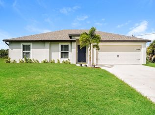 146 Blackstone Dr, Fort Myers, FL 33913