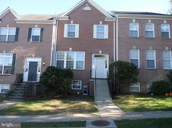 643 McLeary Sq SE, Leesburg, VA 20175