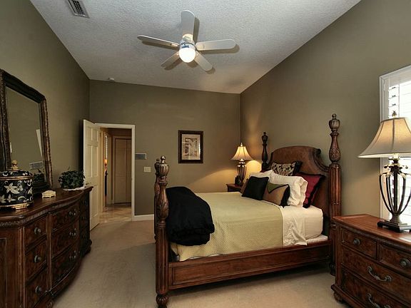 3rd image of 2224 Earleaf Ct