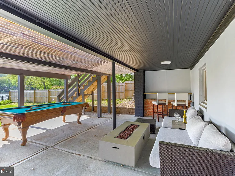 101 Lakeshore Dr — Photo 25