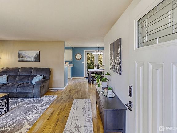 4th image of 8554 NE 137th Pl