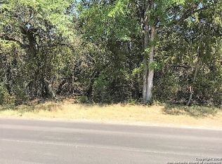 867 Canyon Trce, Canyon Lake, TX 78133
