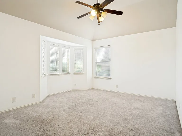 1204 E Shawnee Dr — Photo 21