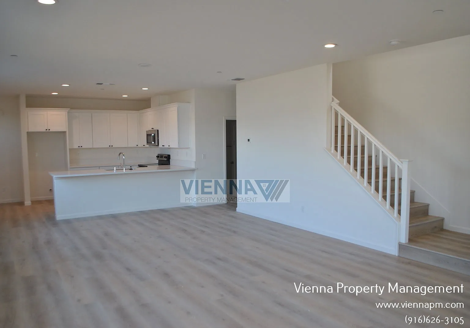 3 bed, 2.5 bath, 1800 sqft, $2,595 — Photo 4