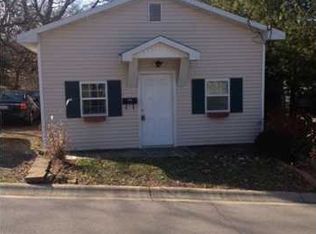 306 N 3rd St, La Grange, KY 40031