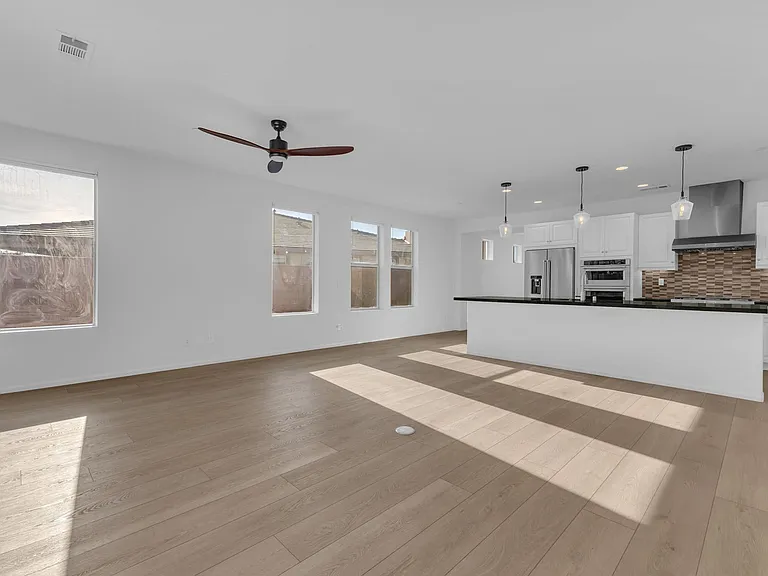 51670 Whiptail Dr — Photo 4