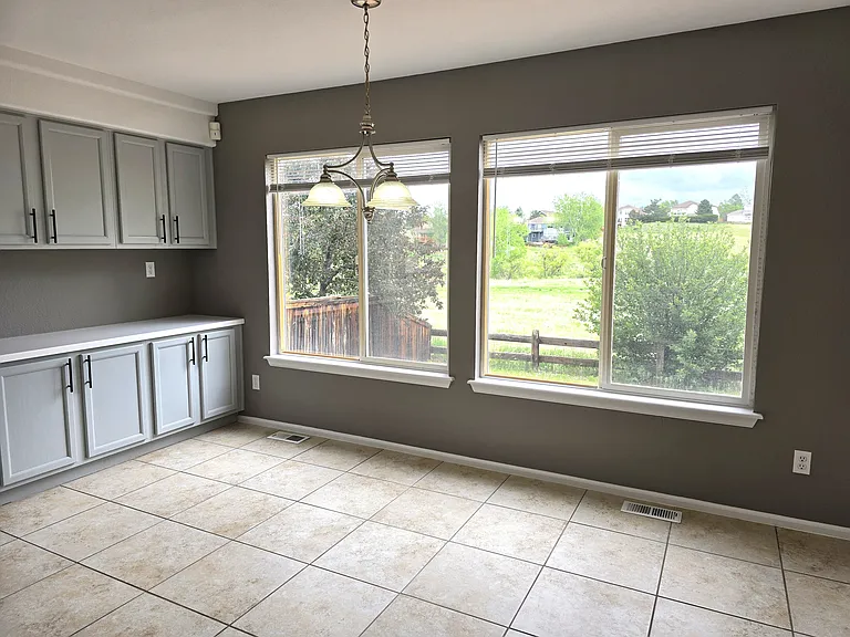 5058 Ashbrook Cir — Photo 9