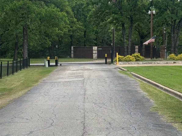 123 Channelview Dr, Trinidad, TX 75163